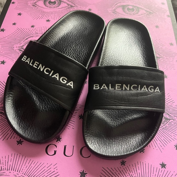 100% AUTH BALENCIAGA LOGO LEATHER SANDALS 35 5 - Picture 2 of 13